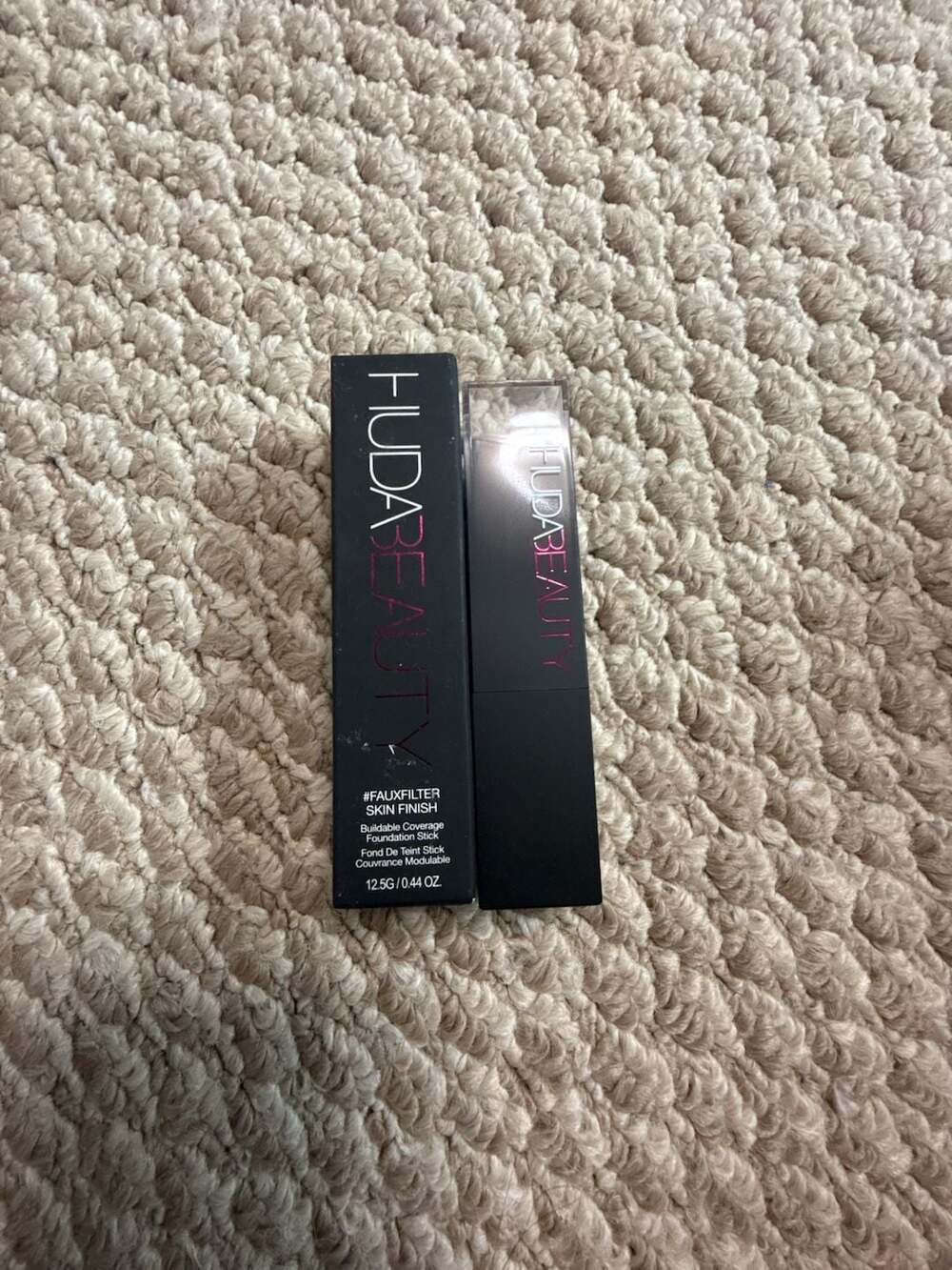 Huda Beauty FauxFilter Foundation Stick Shortcake 315B
